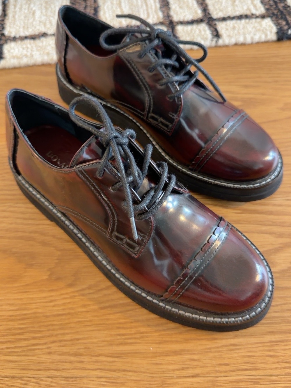 Donald J. Pliner Leonardo Loafers Size 7.5M NWOT